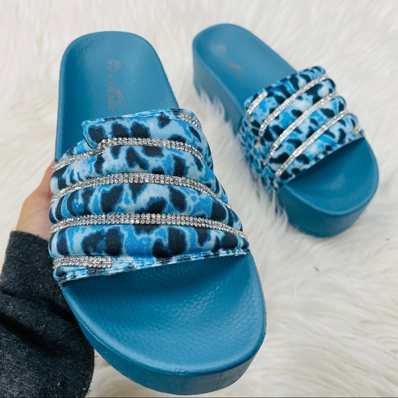 Blue leopard platform sandal - Picture 8 of 8